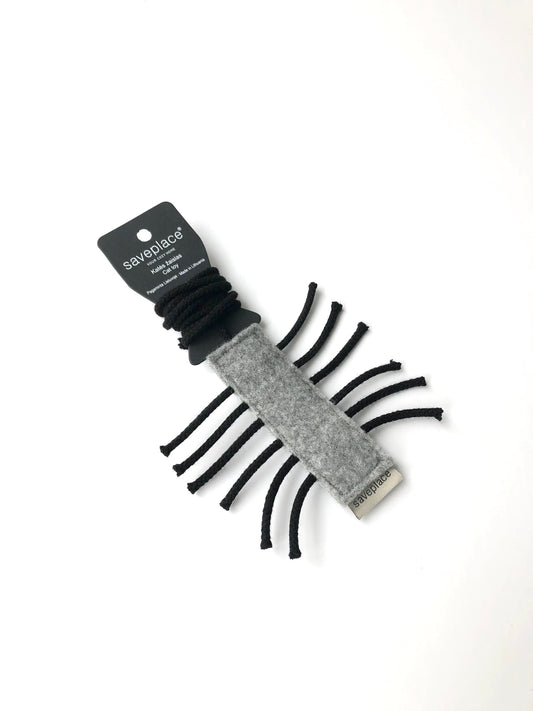 CUTE WORM Saveplace® grey wool cat toy with legs - Super-Petmart